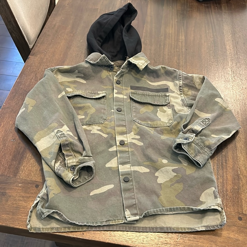 Camo military style button up shirt jacket with black removable hood.